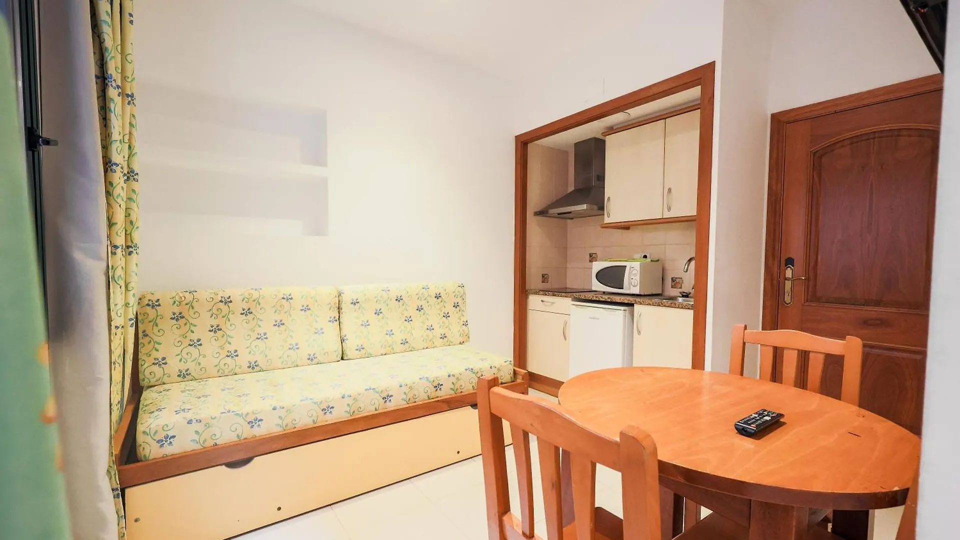 Apartamentos Royal Lloret de Mar Lägenhet
