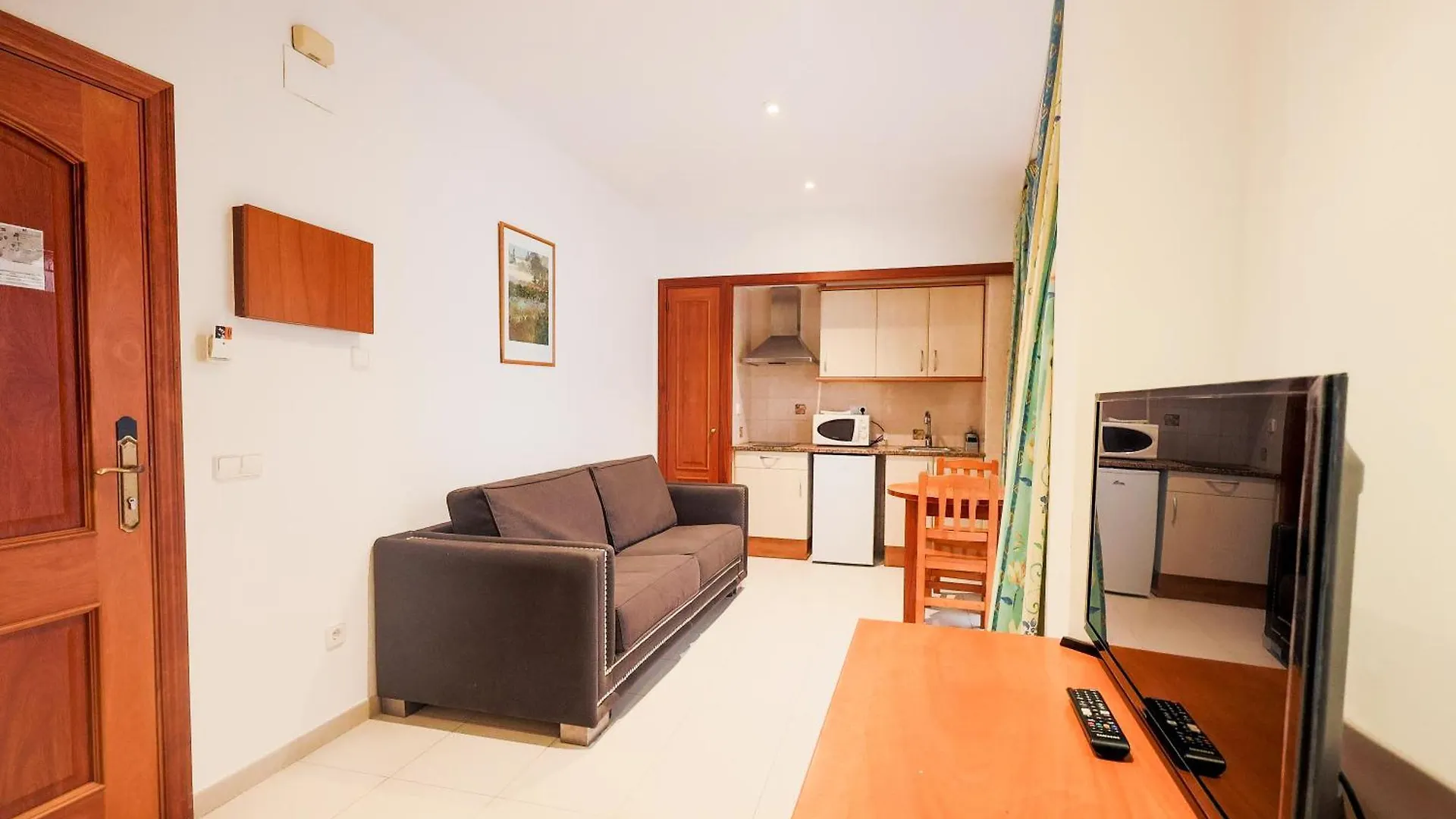 Apartamentos Royal Lloret de Mar Spanien