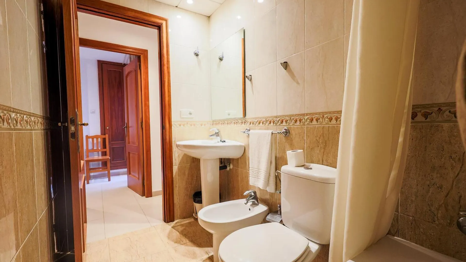Apartamentos Royal Lloret de Mar 0*,  Spanien