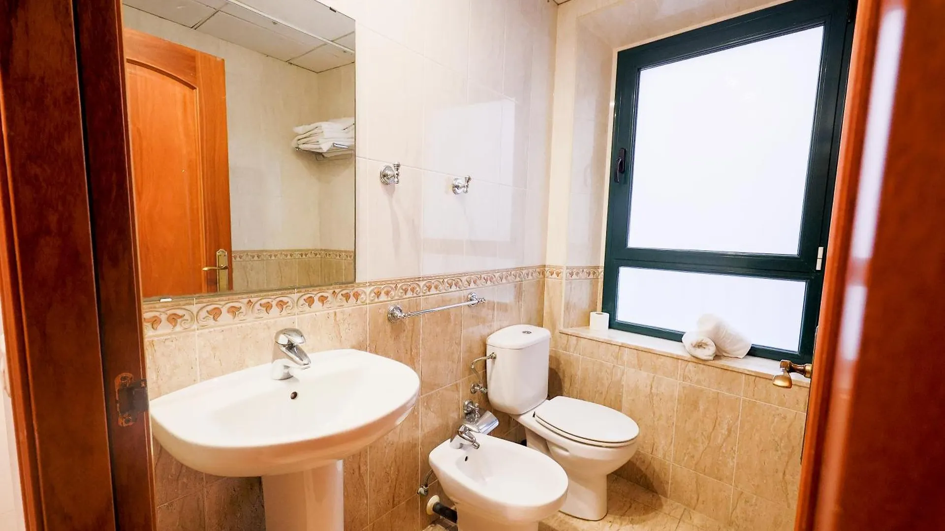 Apartamentos Royal Lloret de Mar 0*,  Spanien