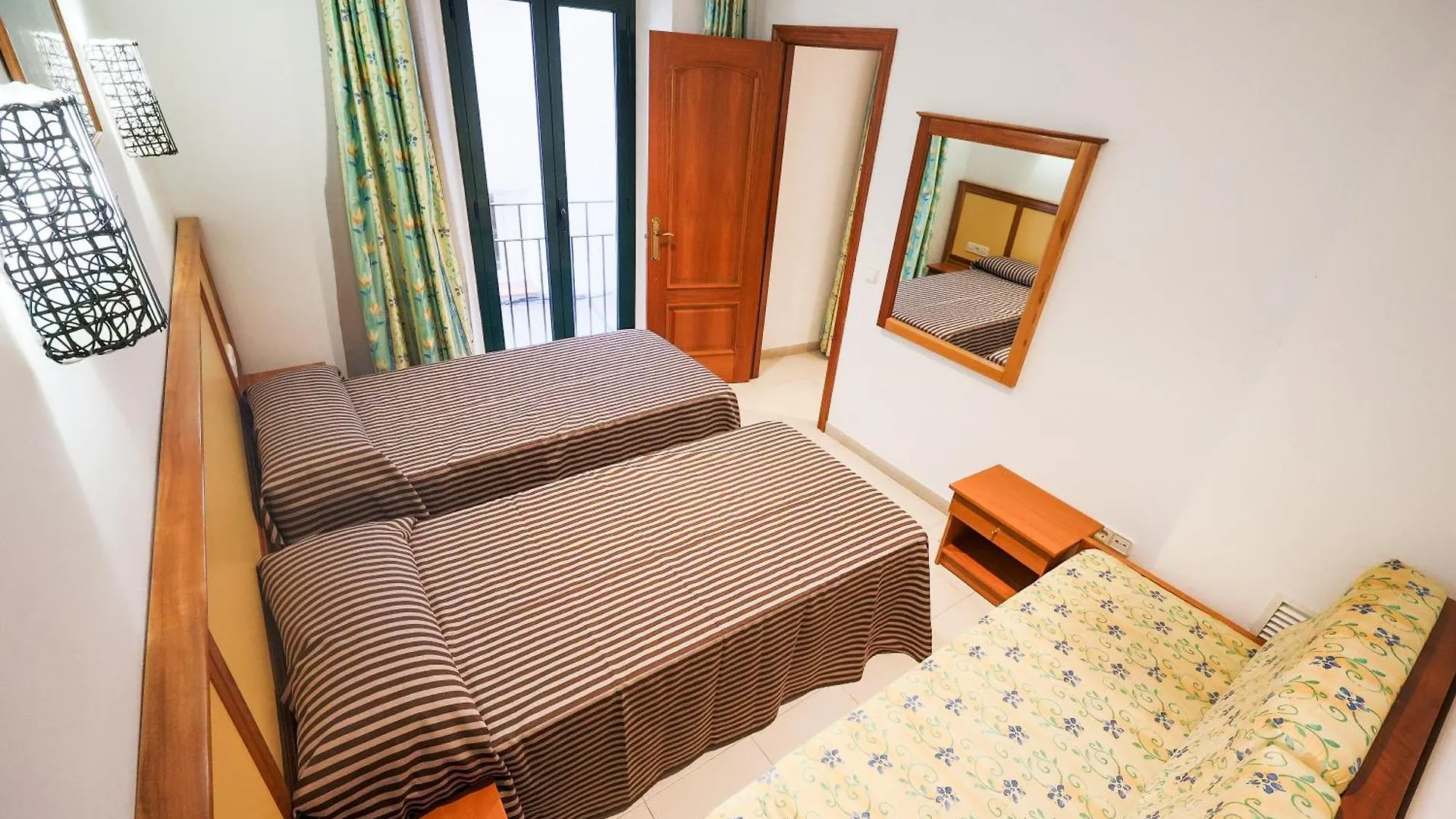 Apartamentos Royal Lloret de Mar 0*,  Spanien