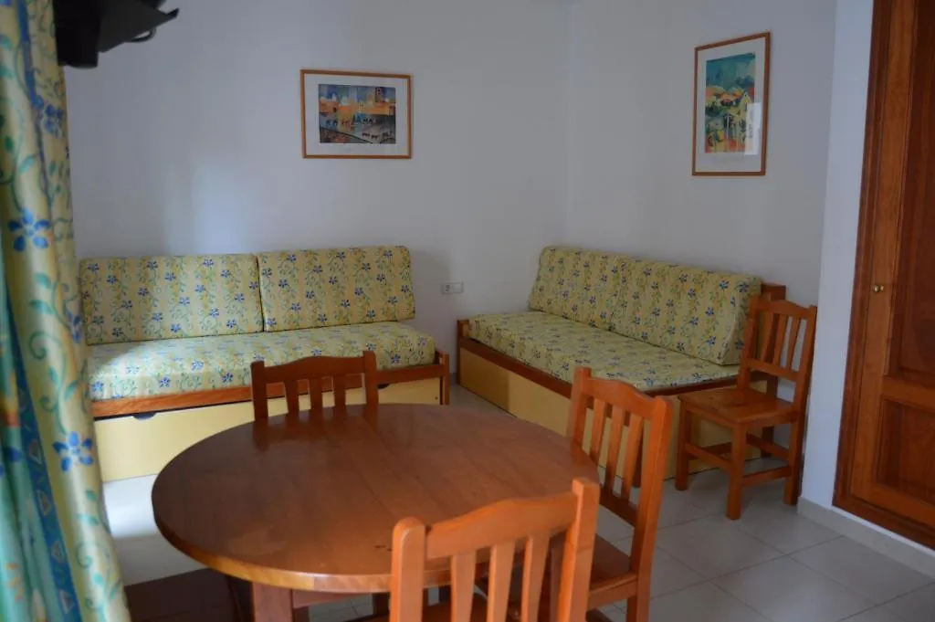 Apartamentos Royal Lloret de Mar 0*,